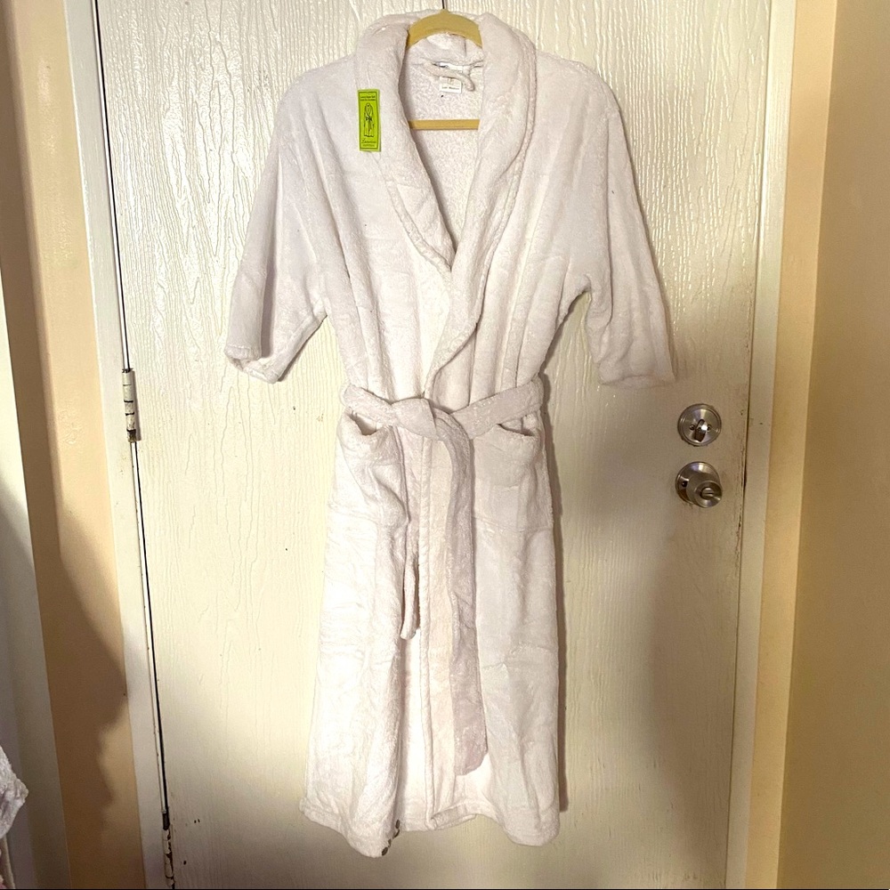 White think robe